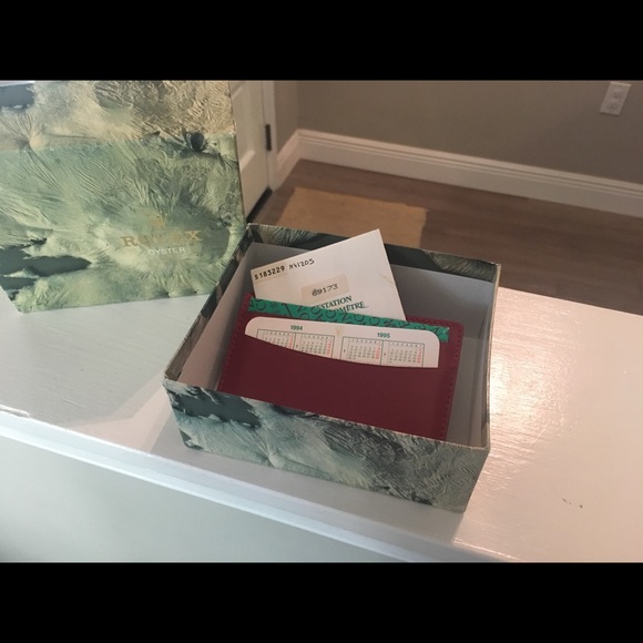 Rolex Oyster Date mid-sized watch - Picture 7 of 7